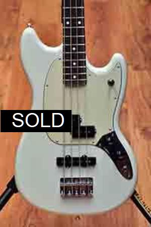 Fender Mustang Bass PJ PF Sonic Blue